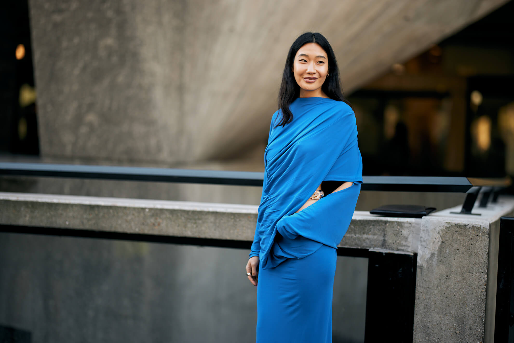 El color azul será tendencia en la primavera-verano 2026: los tonos que dominarán la temporada y cómo combinarlos