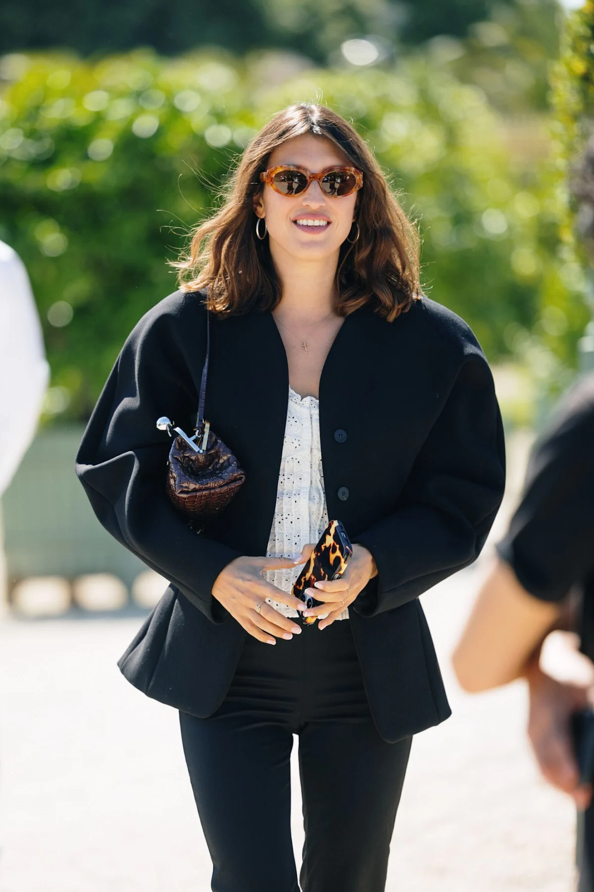 French Footwear Trends for Spring Summer 2026 Define the Evolution of Effortless Chic and Ergonomic Elegance