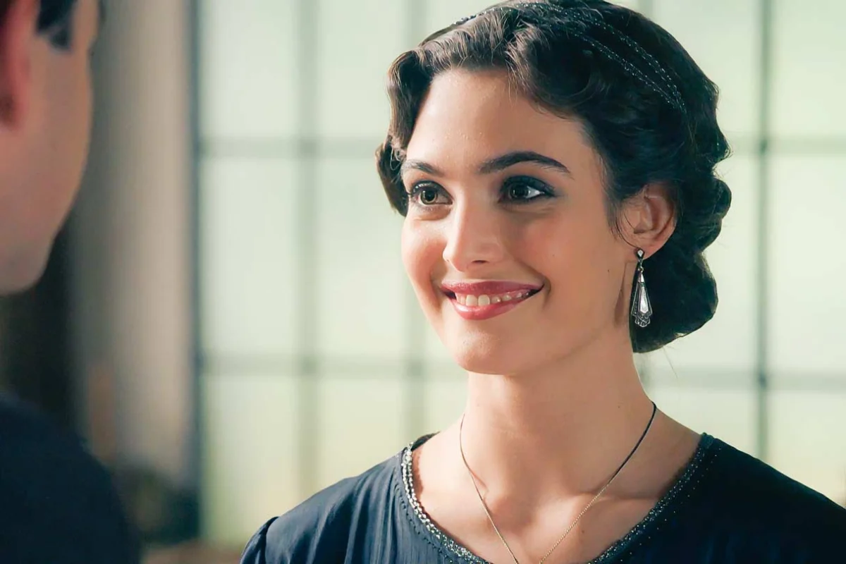 Julieta’s Unexpected Role in Aviation Finance Marks a Turning Point in ‘La Promesa’