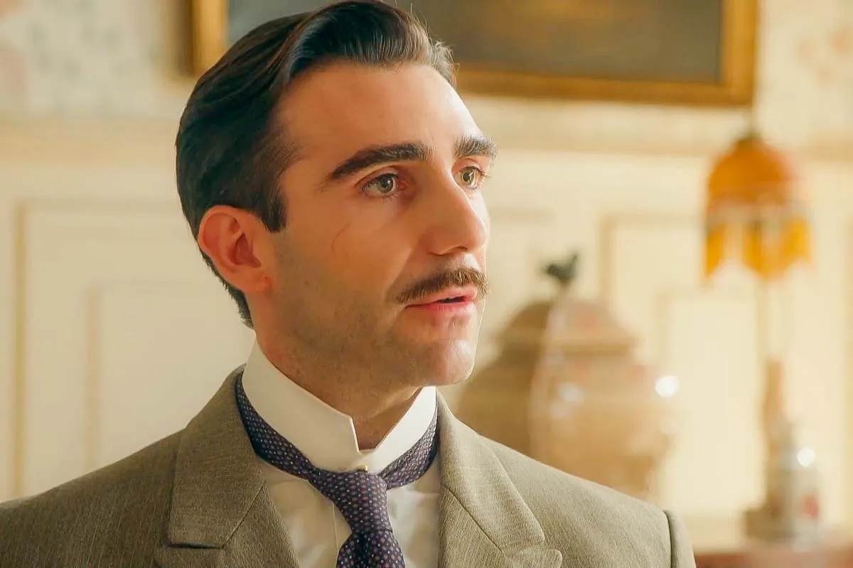 La Promesa Actor Guillermo Serrano Reframes Fan Criticism as a Sign of the Show’s Vitality