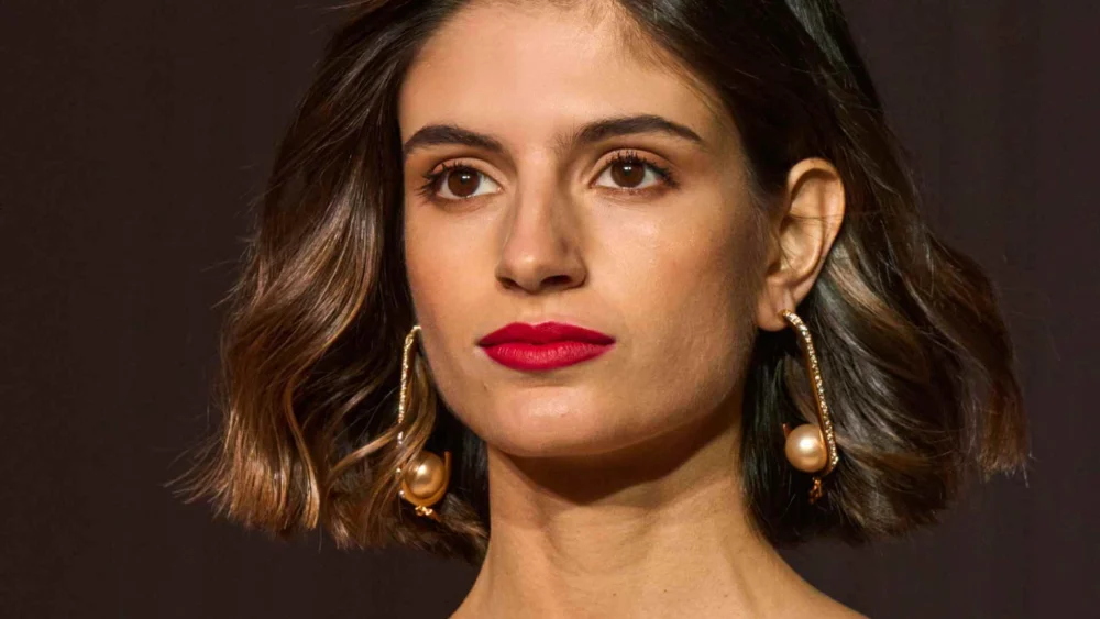 Paris Fashion Week 2026 Confirms the Bob as the Season’s Defining Hairstyle Trend