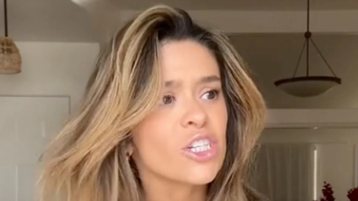 Taylor Frankie Paul Paul-itically Incorrect!!! Reality Star Is Still Going H.A.M. Online