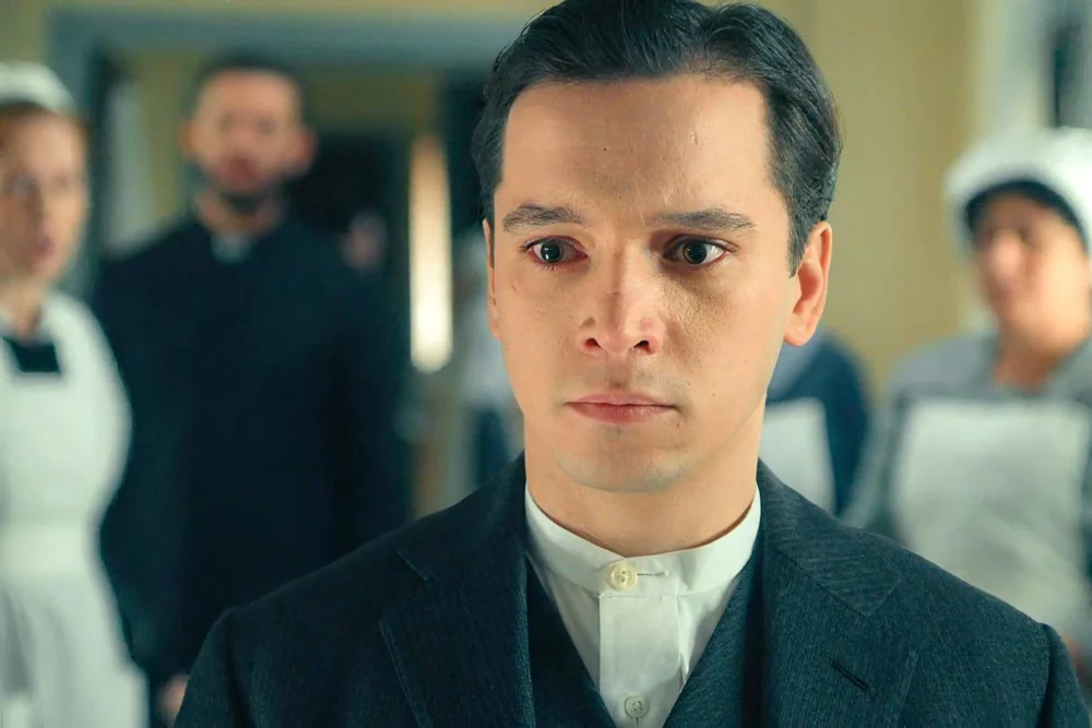 The Unforeseen Demise of Santos’ Mother Throws ‘La Promesa’ into Turmoil as Authorities Launch Investigation