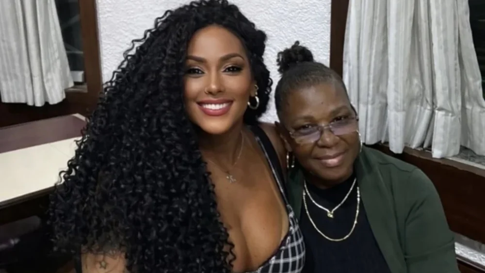 Tragédia! Ex-Fazenda enfrenta morte e perda da mãe