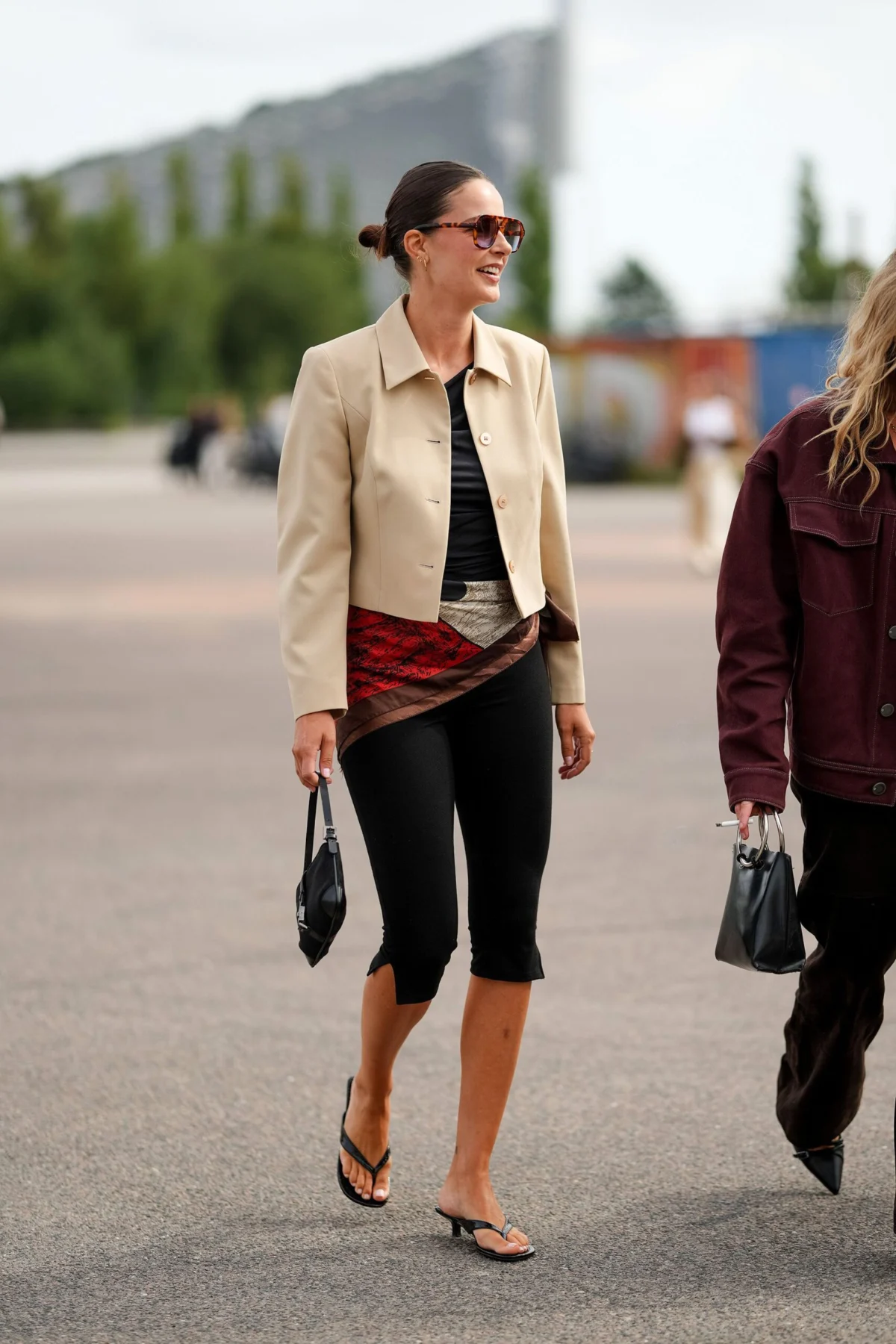 Capri Pants Return to the Forefront of Global Fashion as the Essential Silhouette for Spring-Summer 2026