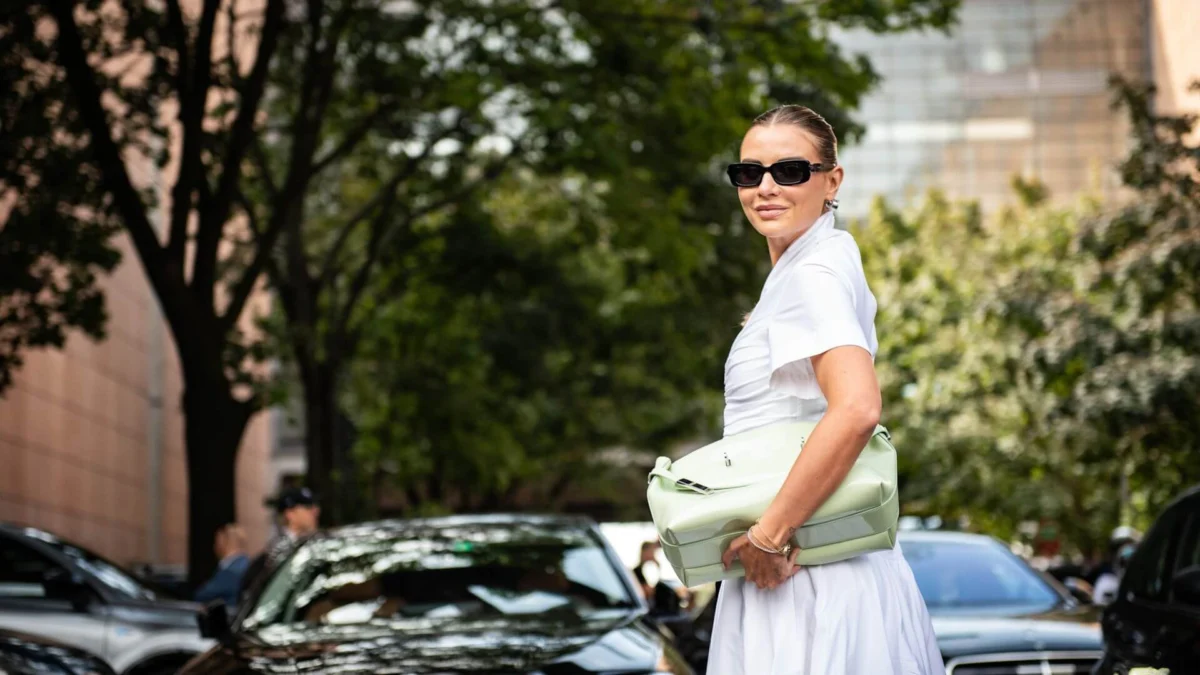 The Premiumization of Chores: How Luxury Laundry Detergent Became the New Frontier of Niche Fragrance and Personal Identity