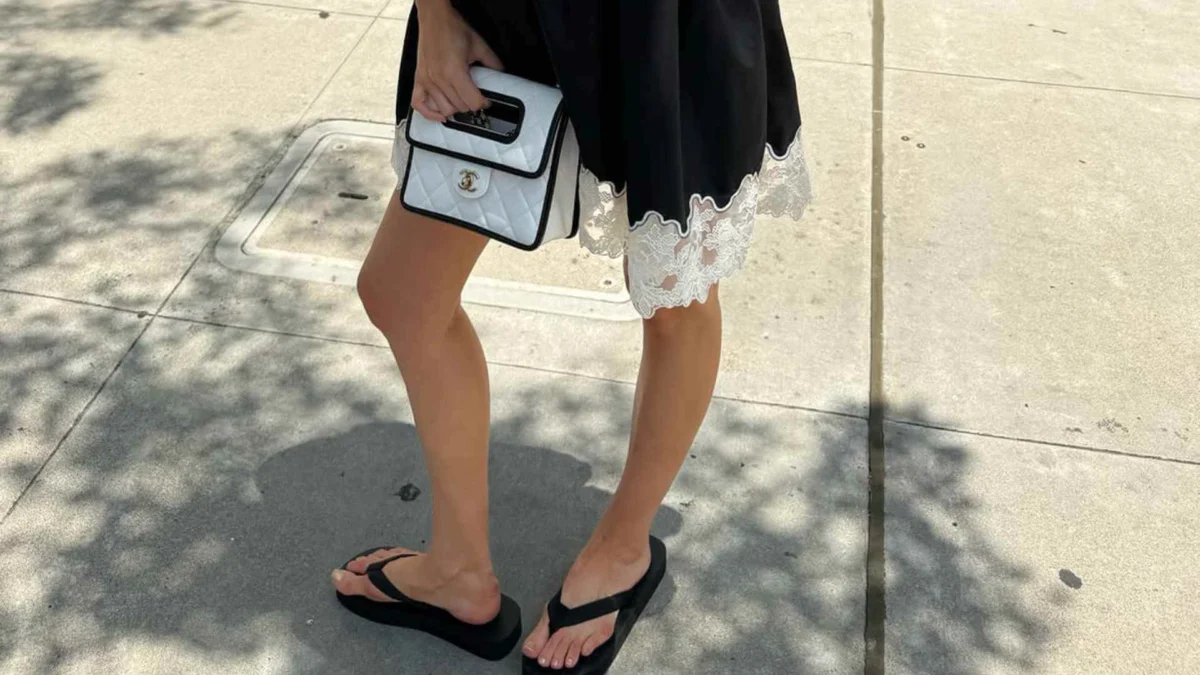 5 Leather Flat Sandals from the Parfois Summer Sale to Elevate Your Seasonal Wardrobe