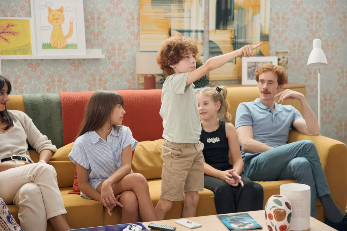 Atresmedia Reroutes Thursday Primetime with "Padre No Hay Más Que Uno, La Serie" Amidst Modest Debut Ratings