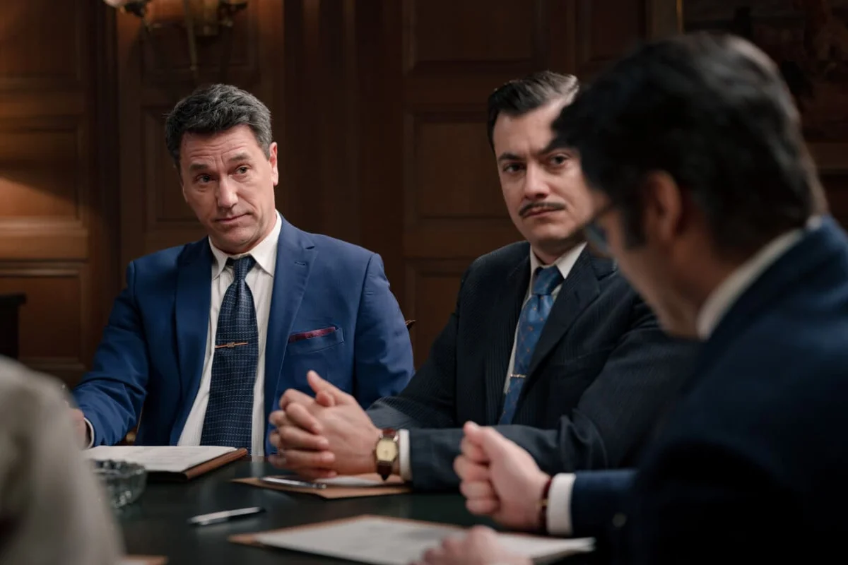 Gabriel Unveils Ruthless Strategy to Undermine Perfume Legacy in "Sueños de Libertad"