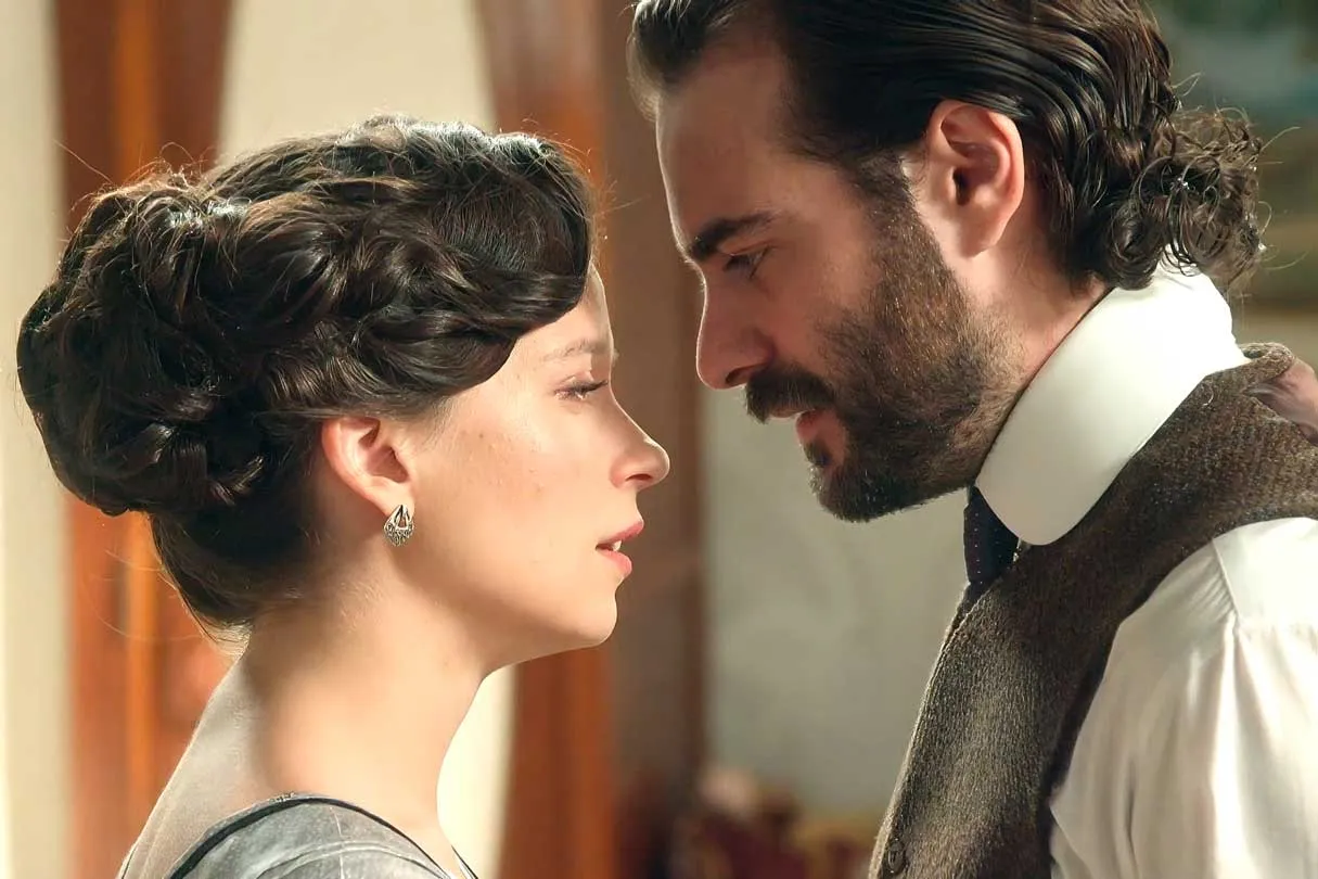 Han llegado al límite: Martina y Adriano deciden arriesgarlo todo por amor en ‘La Promesa’: avance del capítulo 883 (10 de agosto)
