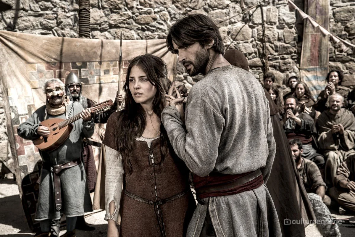 Ildefonso Falcones Seeks Audiovisual Producers for "In Love and in War" and "Slave of Freedom"