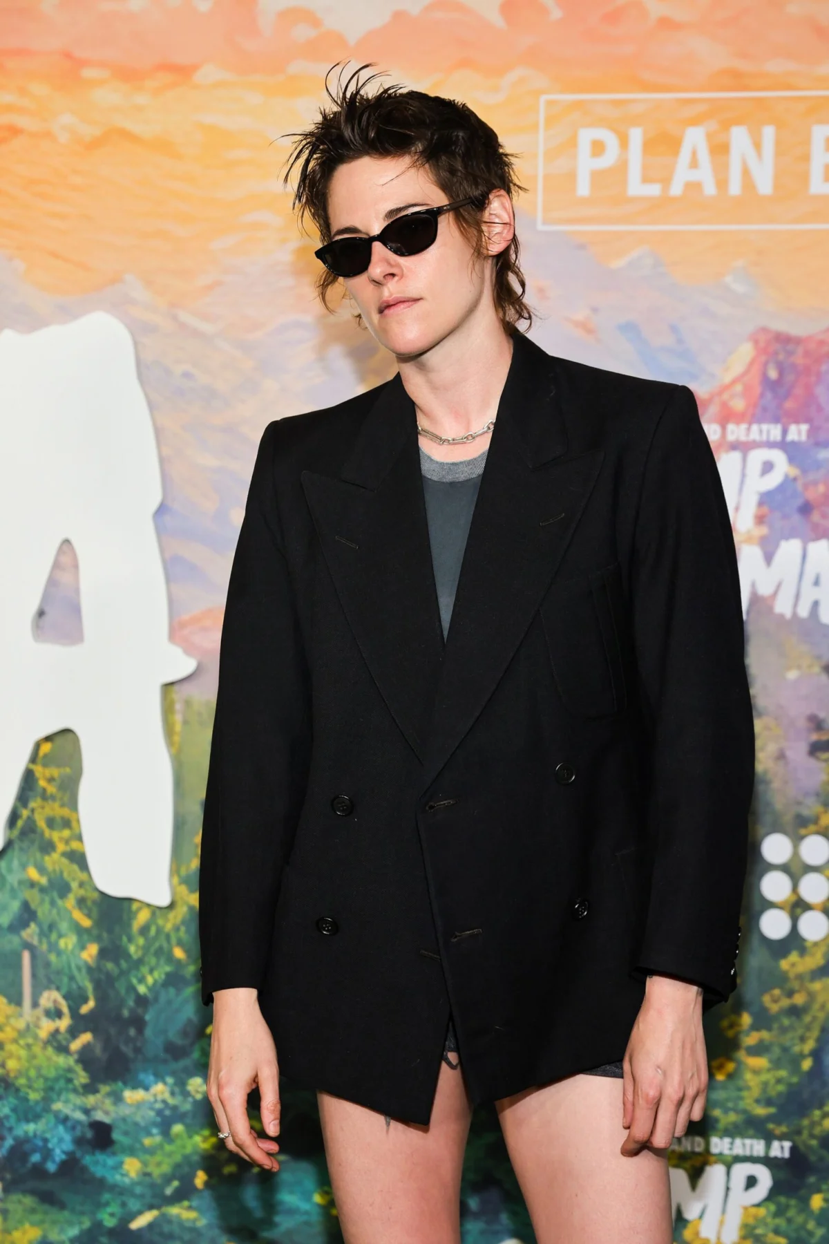 Kristen Stewart Solidifies the Micro-Short Trend at Los Angeles Premiere as a Decadelong Red Carpet Signature