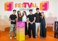Estúpido Cupido: Playz Redefines Youth Entertainment with Transmedia "Impro-Series" at FesTVal Vitoria